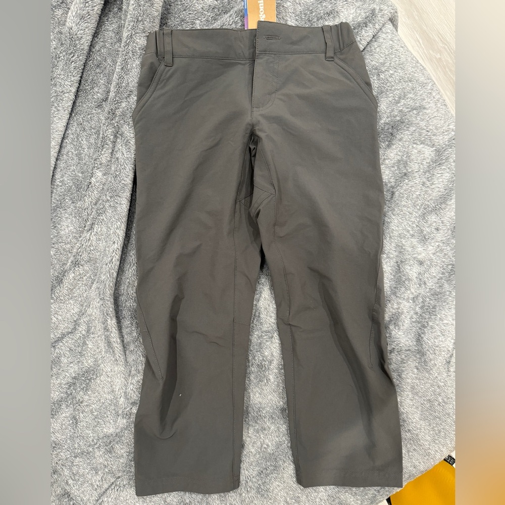 Patagonia Boy’s Sunrise Tail Pants NWT